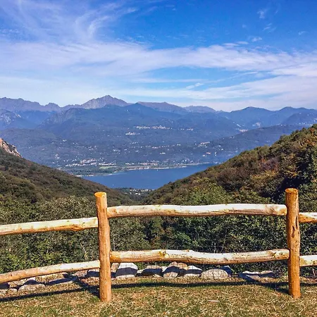 Casa vacanze Casetta Del Rio Stresa
