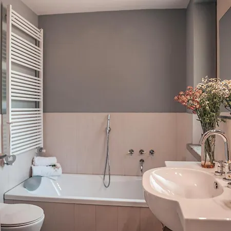 Casetta Del Rio Stresa