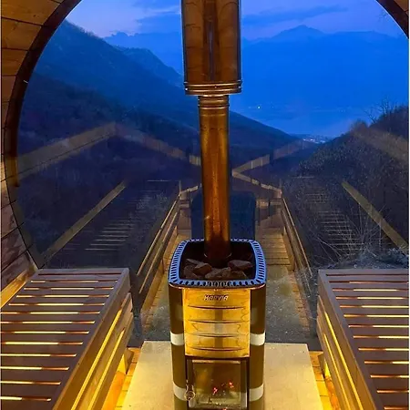 Prázdninový dům Casetta Del Rio Stresa