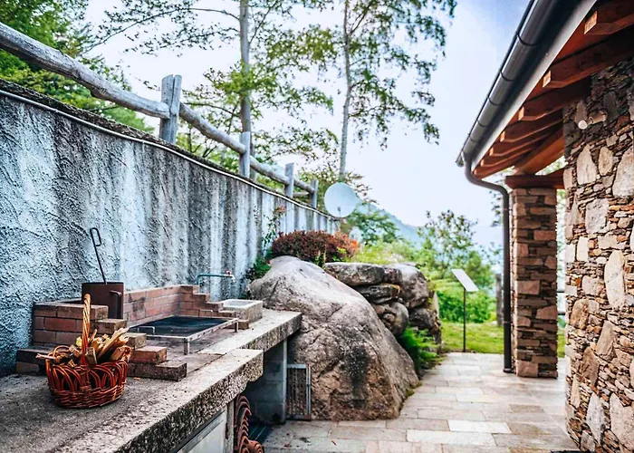 Casetta Del Rio Tatil Evi Stresa